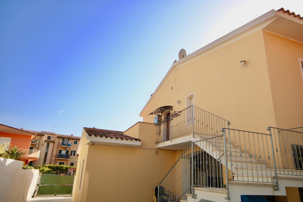 ホテル Casa Degli Ospiti オルビア エクステリア 写真